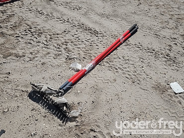 unused-craftsman-14-tine-bow-rake,-set-of-3-image-1