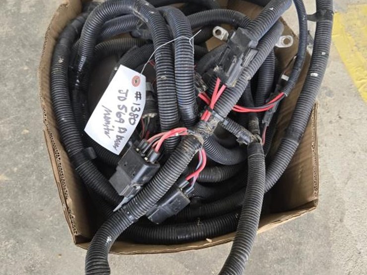 john-deere-569-premium-image-21