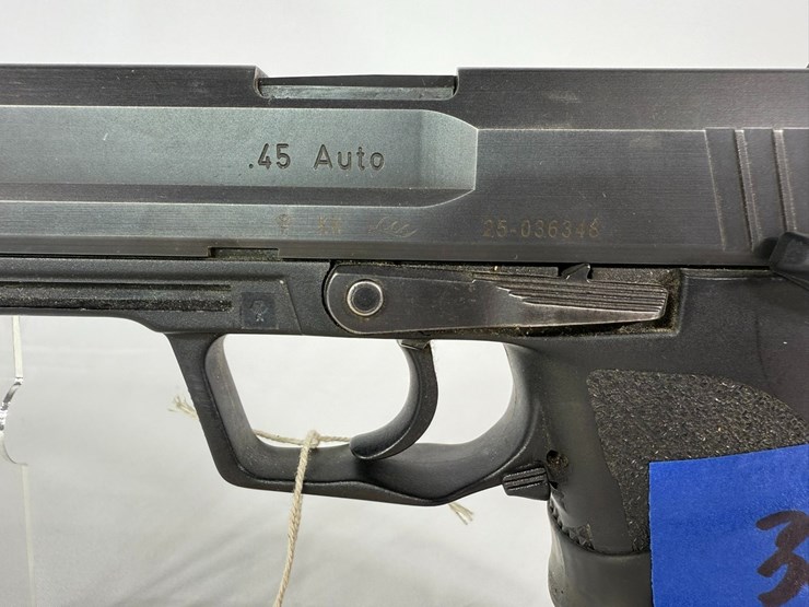#32-•-hecklert-koch-usp-45-auto-pistol-25-036348-image-11