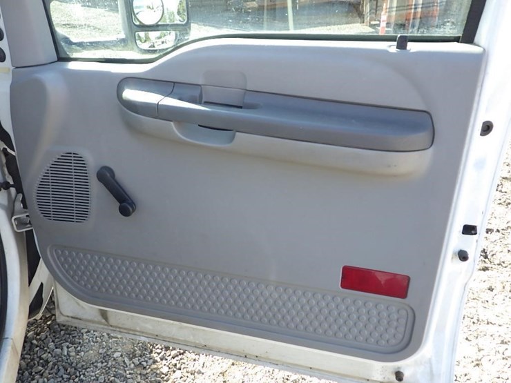 1999-ford-f450-image-22