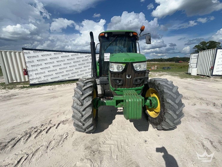 2014-john-deere-6125m-image-17
