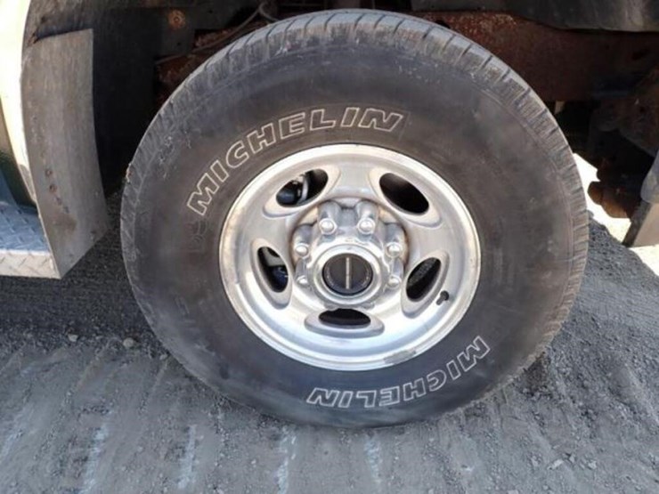 2002-ford-f350-image-35