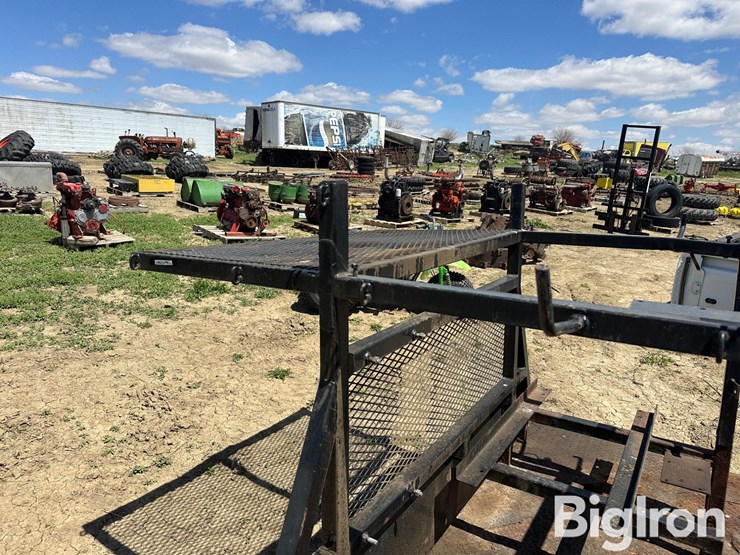 utility-flatbed-image-9