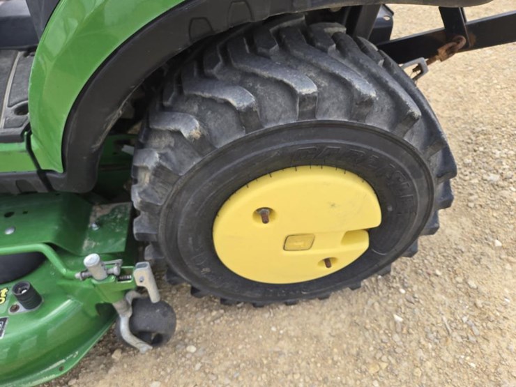 2018-john-deere-1025r-image-7