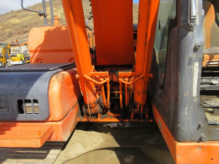 2010-doosan-dx140-lc-image-20