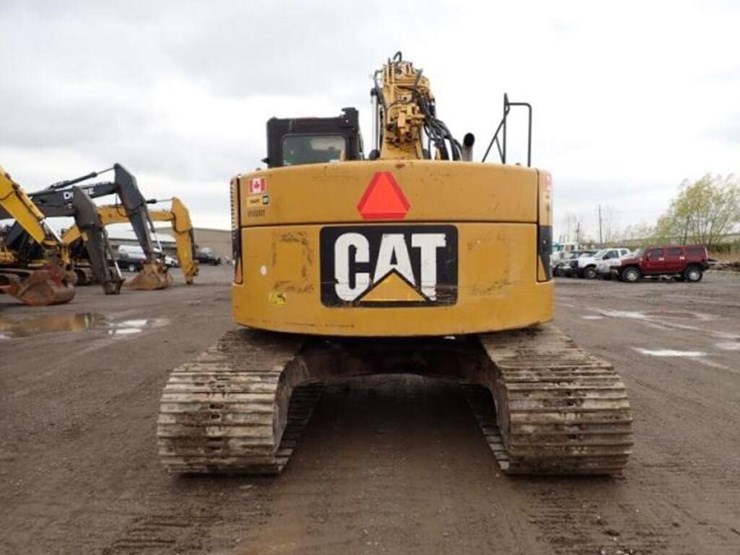 2013-caterpillar-321d-lcr-image-6