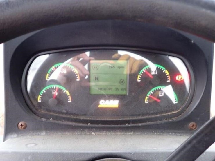 2009-case-621e-image-11
