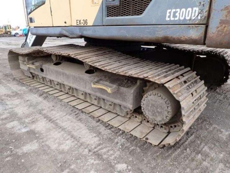 2012-volvo-ec300dl-image-39