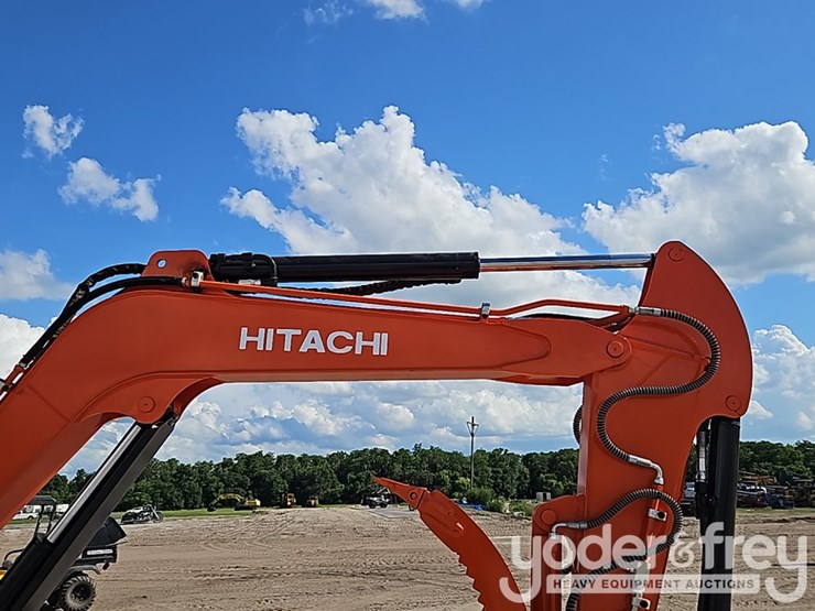 hitachi-zx55u-5a-image-16