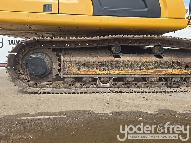 2019-caterpillar-336-image-16