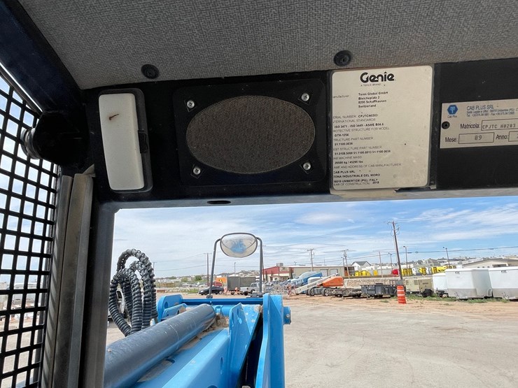 2019-genie-gth1256-image-131