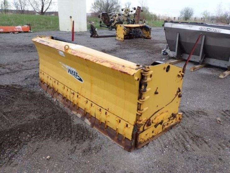 metal-pless-8-12-ft-live-edge-snow-plow-agh083013l-image-1