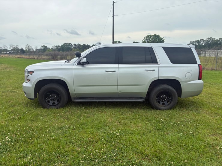 2019-chevrolet-tahoe-image-6
