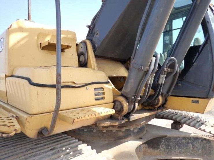 2009-deere-350d-lc-image-38