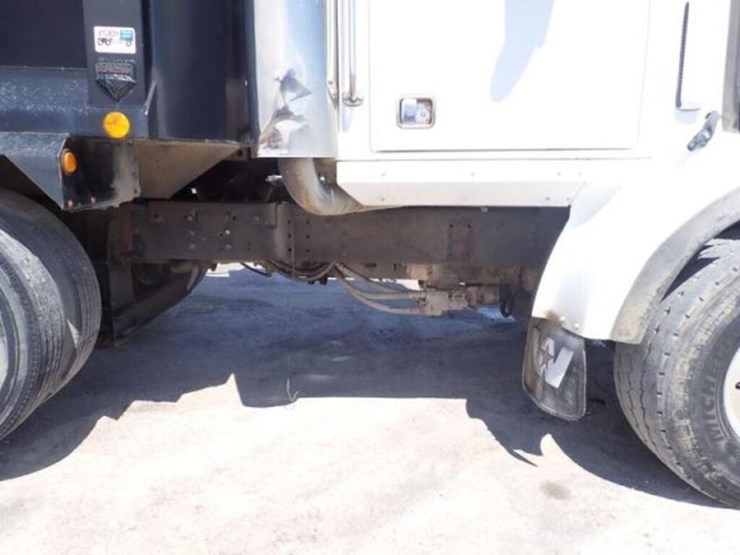 2000-western-star-5964ss-image-64