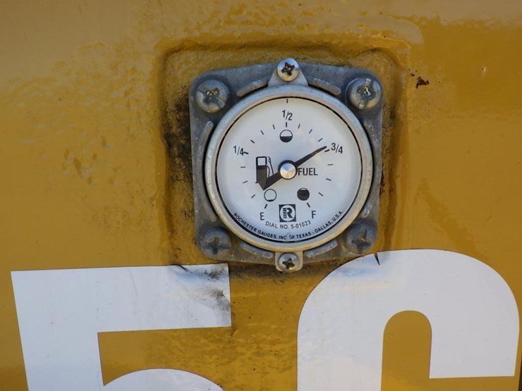 1985-caterpillar-d25c-image-18