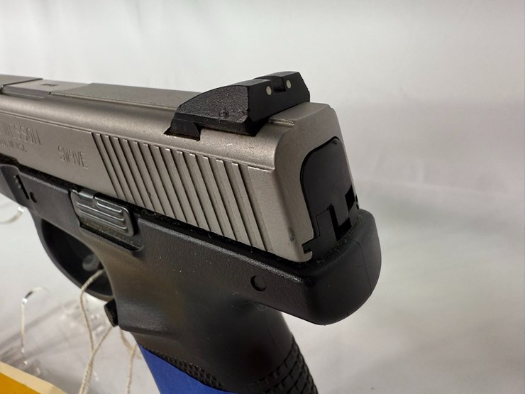 #35-•-smith-&-wesson-sw9ve-9mm-pistol-pbb4559-image-9