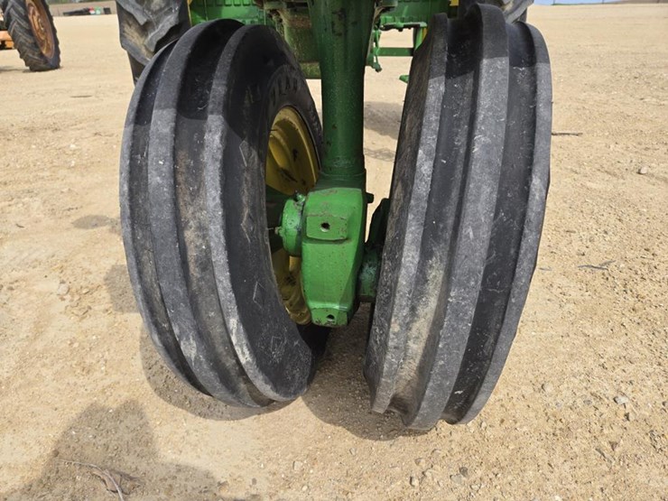1961-john-deere-2010-image-4
