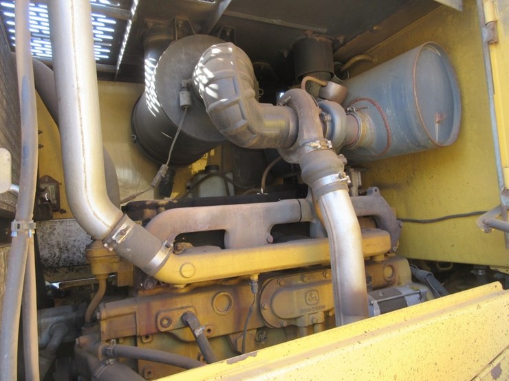 2006-deere-644j-image-6