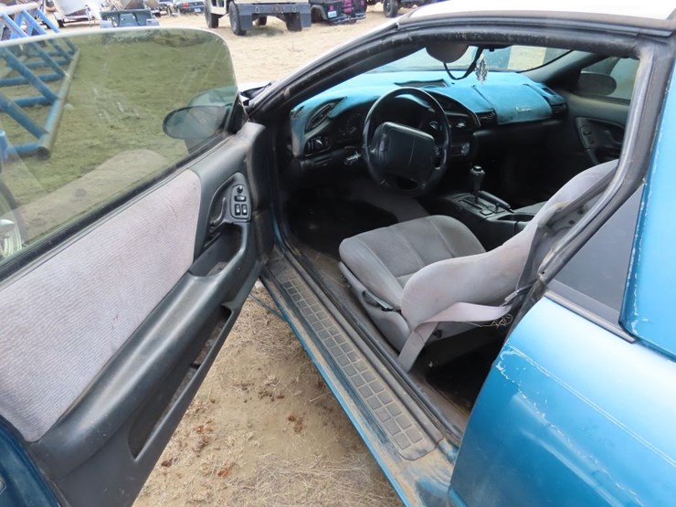 1995-chevrolet-camaro-image-9
