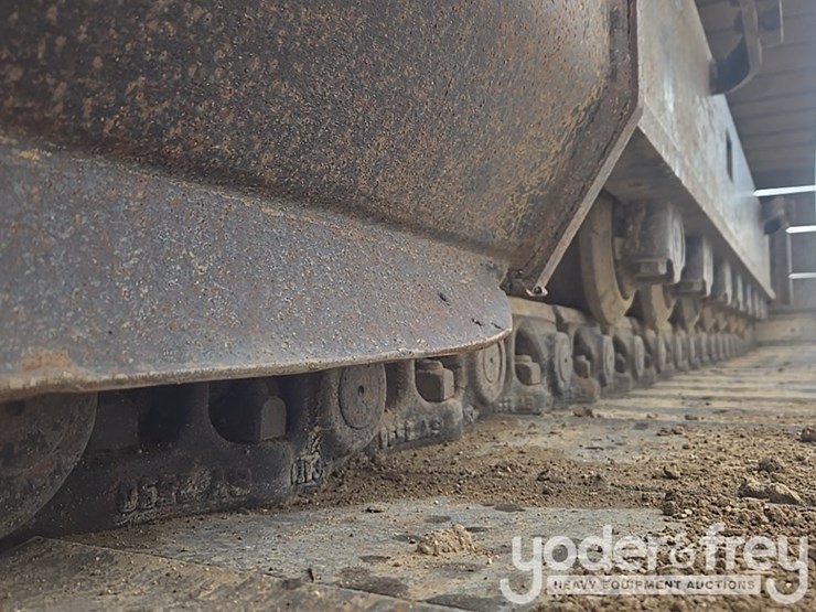 2017-caterpillar-336fl-image-13