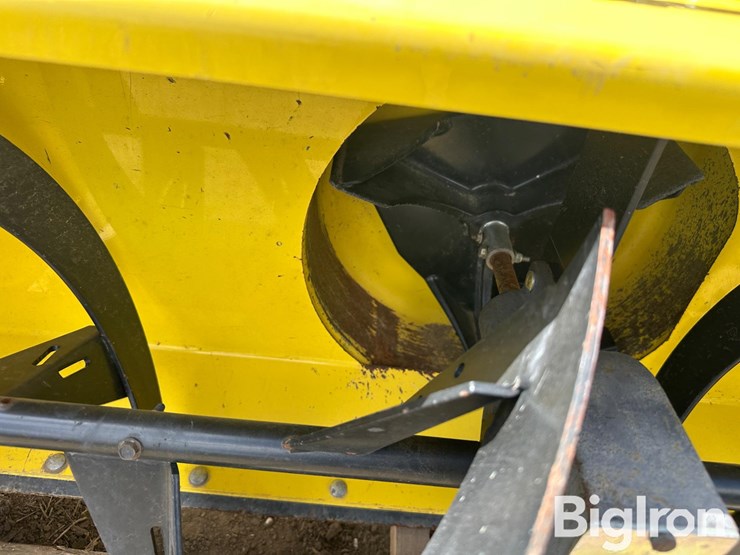 2010-john-deere-47-image-15