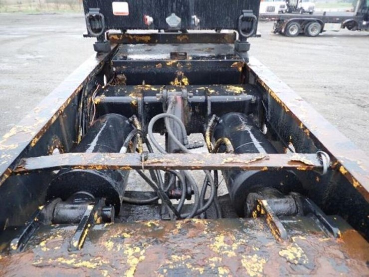 2004-scheltema-hrg-60-4a-60-ton-quad/a-lowboy-2s9h-image-17