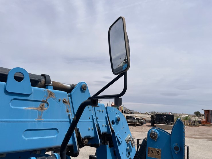 2019-genie-gth1256-image-61