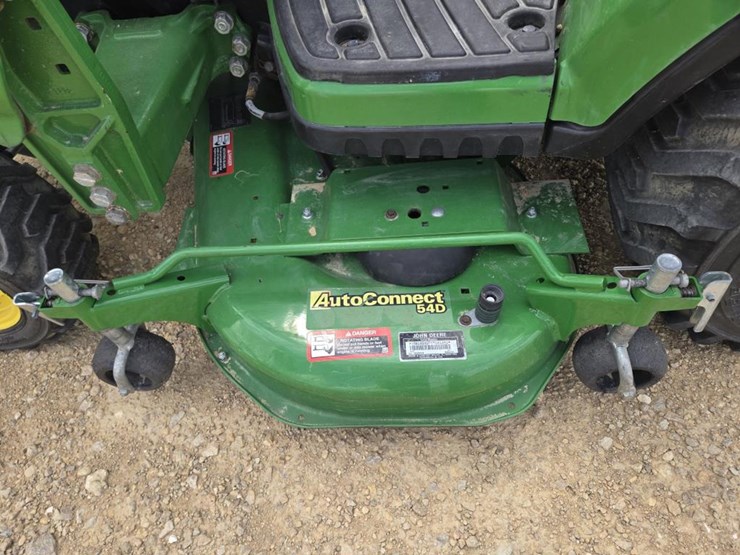 2018-john-deere-1025r-image-8