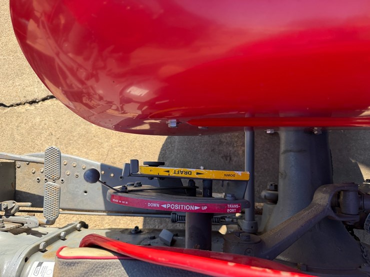 massey-ferguson-to35-image-41