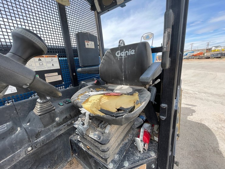 2019-genie-gth1256-image-109