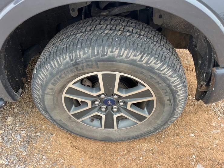 2016-ford-f150-image-11