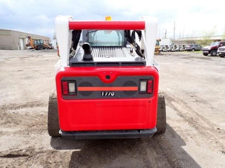 2021-bobcat-t770-image-6