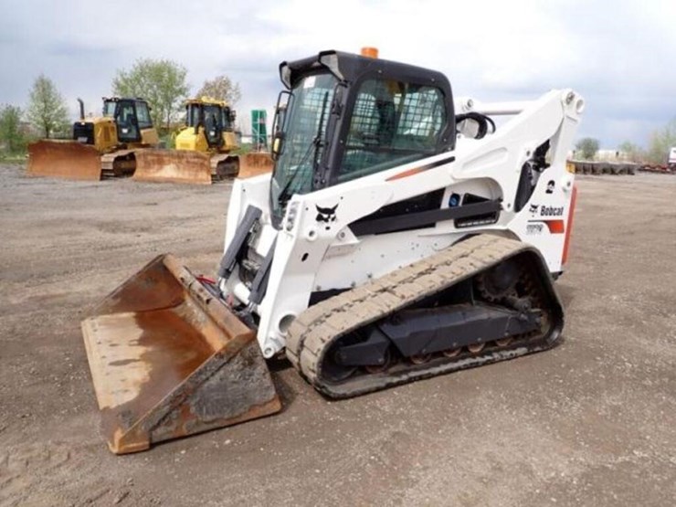 2021-bobcat-t870-image-1