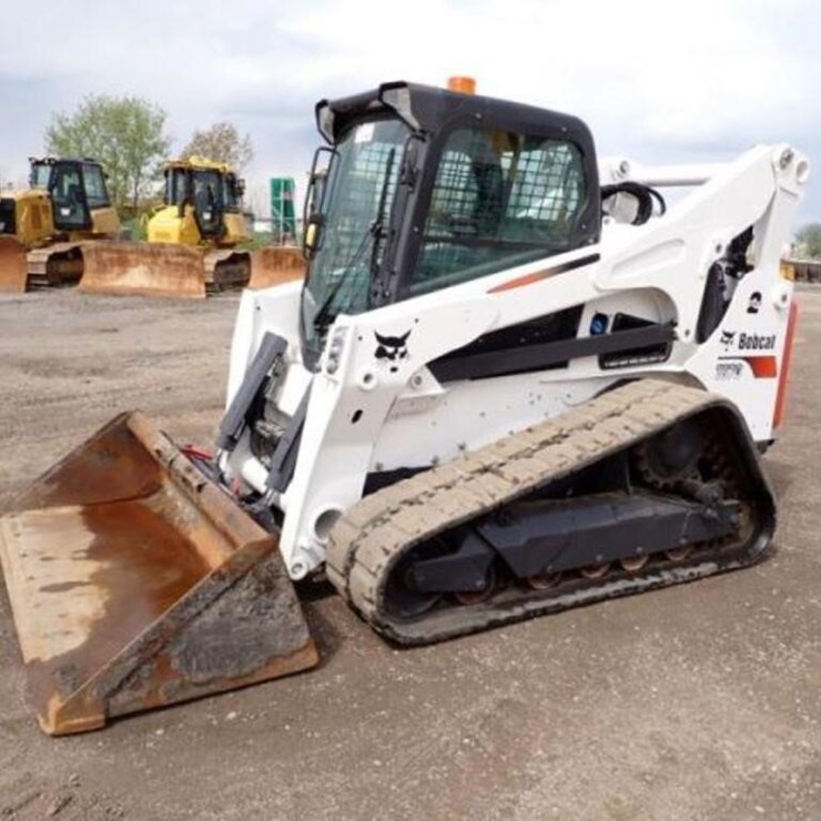 2021 BOBCAT T870