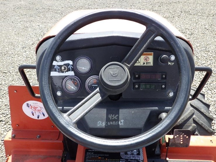 2011-ditch-witch-rt45-image-25