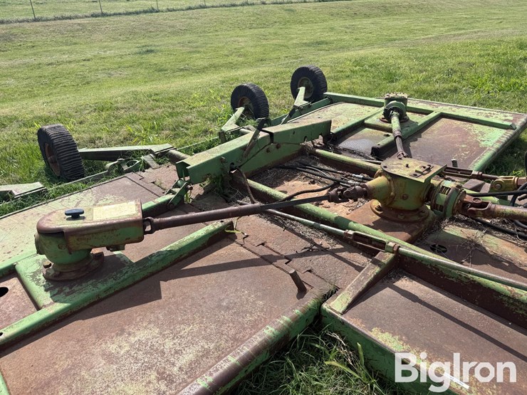 john-deere-15-image-13