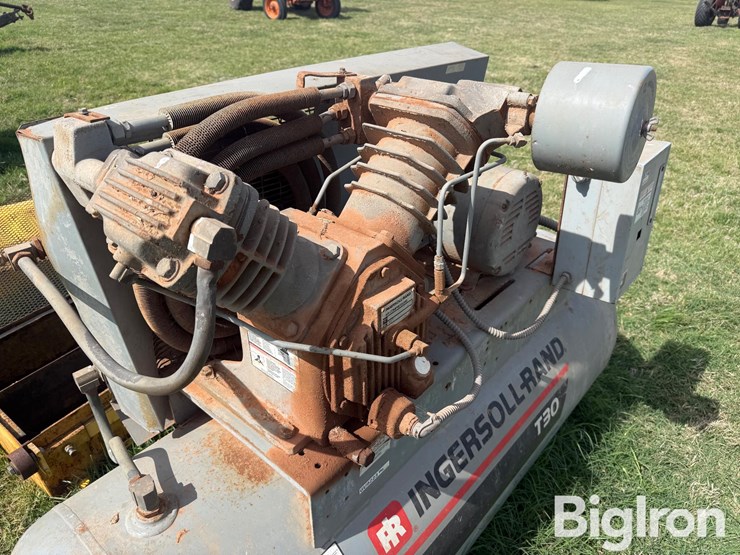 ingersoll-rand-2540e10-air-compressor-image-9