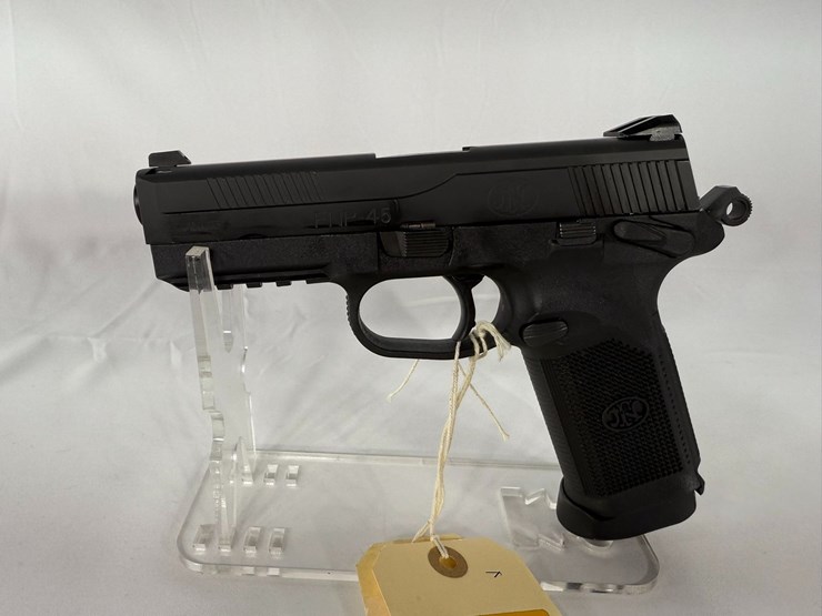 #16-•-fnh-fwp-45-45acp-pistol-61dmp10518-image-6