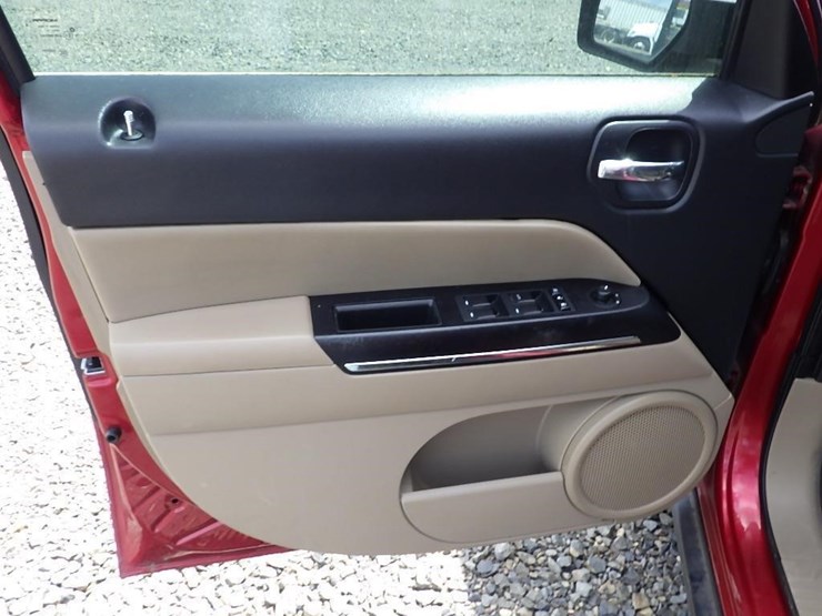 2013-jeep-patriot-image-26
