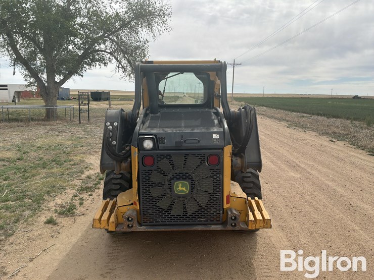 2017-deere-324e-image-6