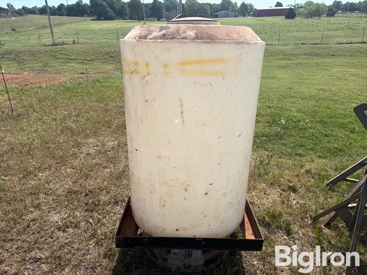 ace-roto-mold-100-gal-poly-tank-image-4