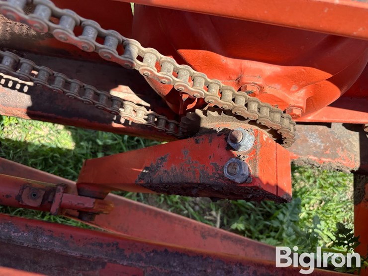 allis-chalmers-303-image-13