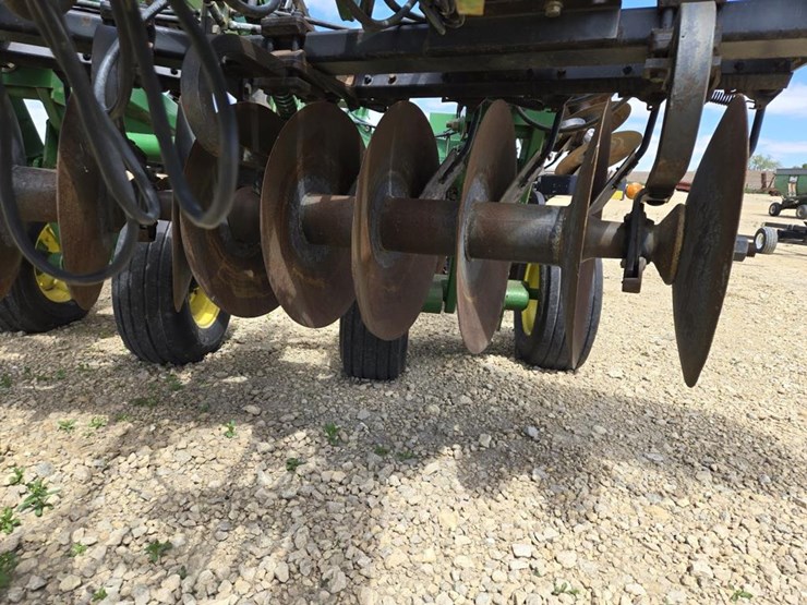john-deere-637-image-6