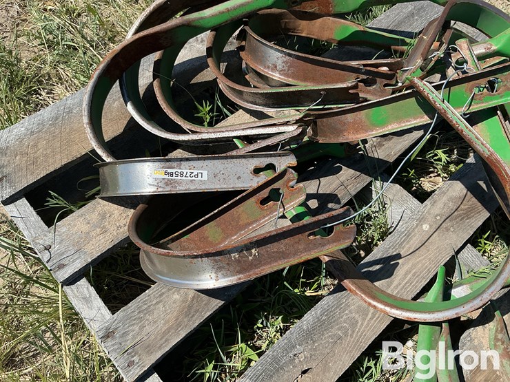 john-deere-568-image-11