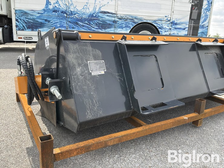 2026-massey-ferguson-730-image-19