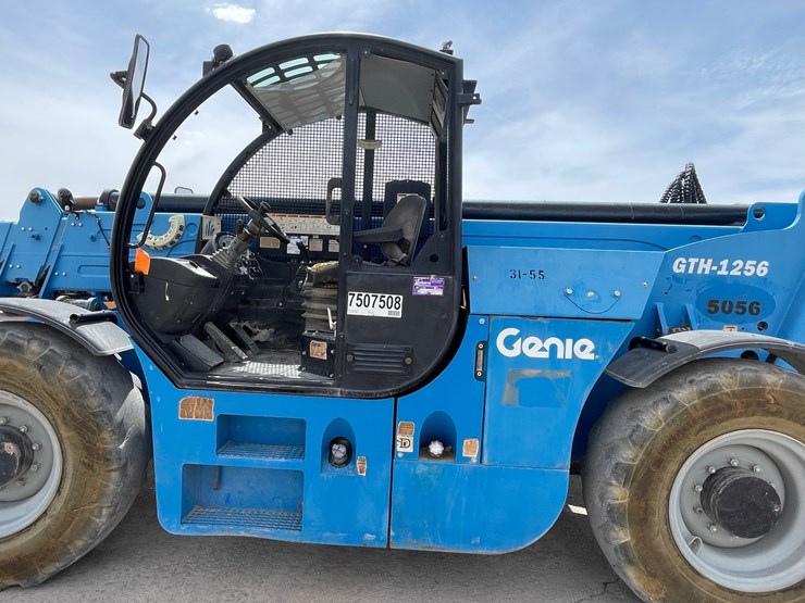 2019-genie-gth1256-image-21