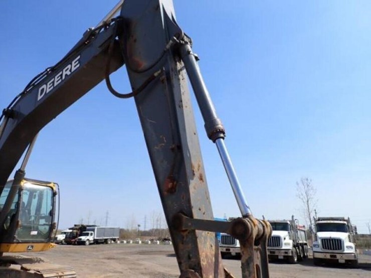 2009-deere-350d-lc-image-35