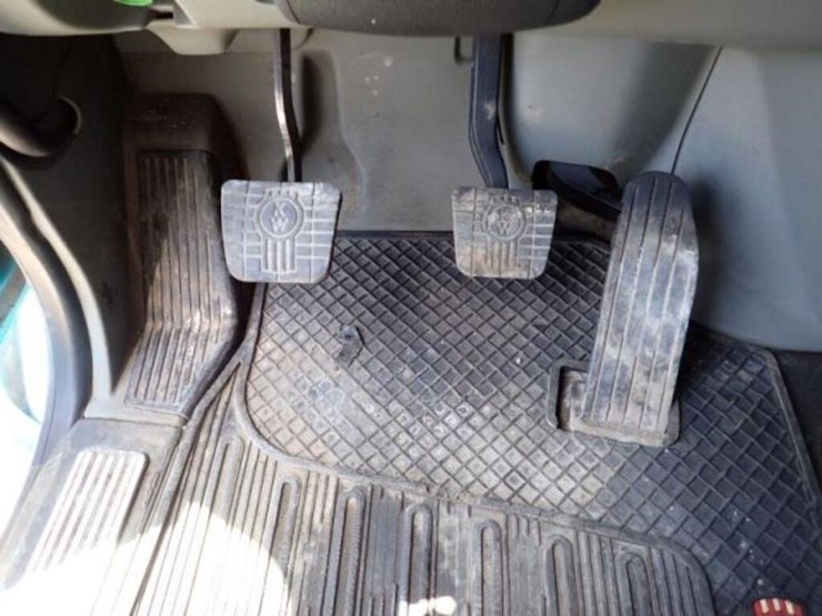 2019-kenworth-t880-image-17