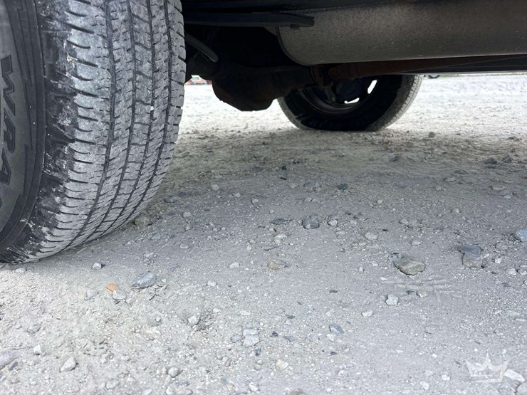 2013-ford-f150-image-25